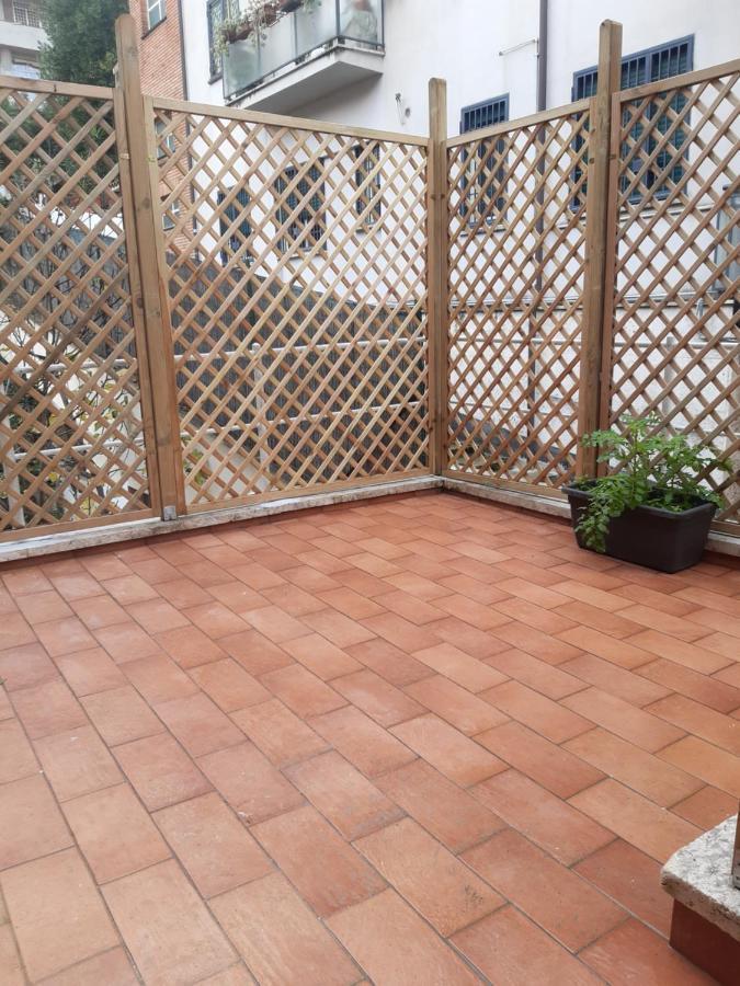 Smart Suite Roma Esterno foto