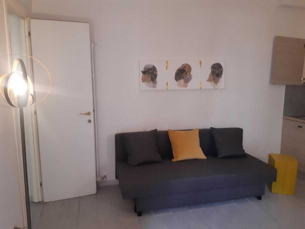 Smart Suite Roma Esterno foto